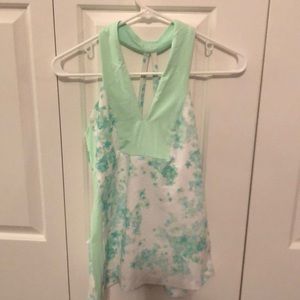 Lululemon tank top with built in bra